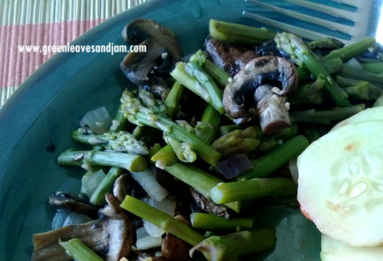 asparagus and mushrooms