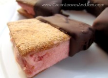 Healthy Strawberry and Banana Ice Cream – 4 different ways!